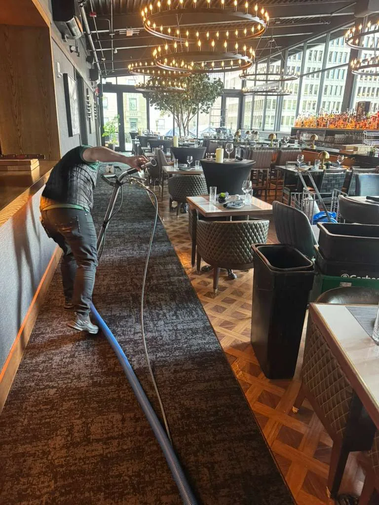 Commercial carpet cleaning in a dining area